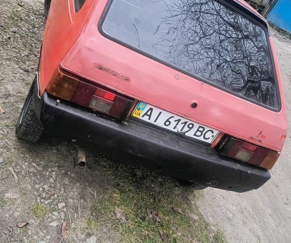 Червоний ЗАЗ Таврія, об'ємом двигуна 1.3 л та пробігом 300 тис. км за 333 $, фото 5 на Automoto.ua