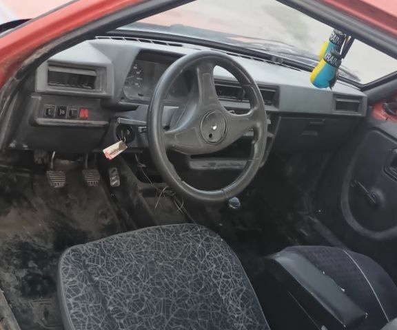 Червоний ЗАЗ Таврія, об'ємом двигуна 0 л та пробігом 77 тис. км за 291 $, фото 4 на Automoto.ua