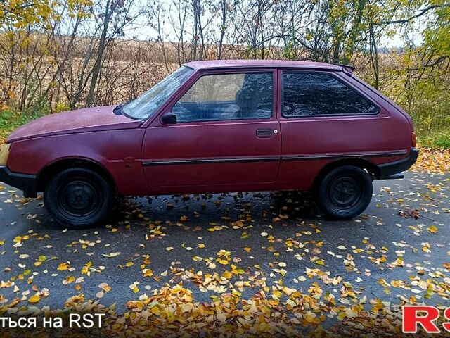 Красный ЗАЗ Таврия, объемом двигателя 1.1 л и пробегом 270 тыс. км за 540 $, фото 1 на Automoto.ua