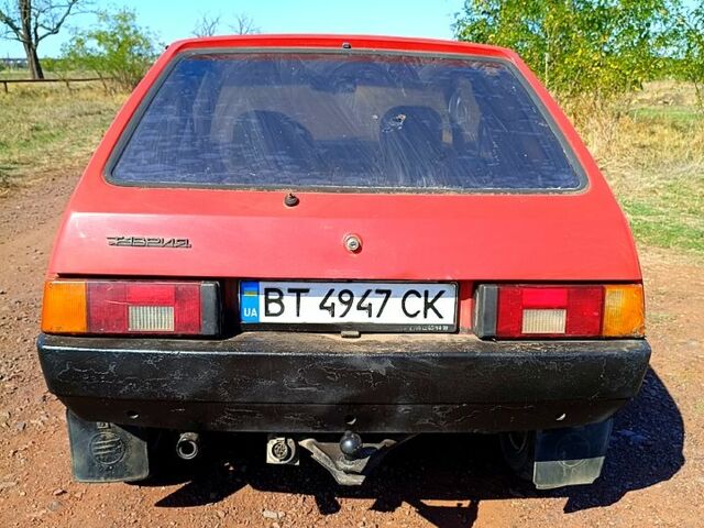 Красный ЗАЗ Таврия, объемом двигателя 1.2 л и пробегом 100 тыс. км за 480 $, фото 2 на Automoto.ua