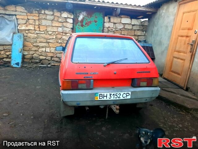 Красный ЗАЗ Таврия, объемом двигателя 11 л и пробегом 272 тыс. км за 700 $, фото 1 на Automoto.ua