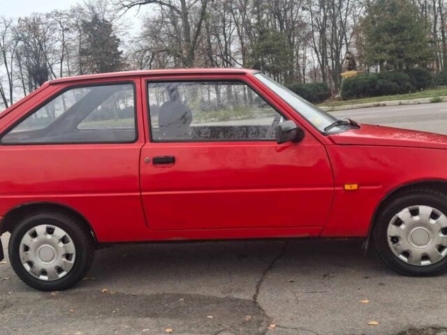 Красный ЗАЗ Таврия, объемом двигателя 1.2 л и пробегом 340 тыс. км за 750 $, фото 1 на Automoto.ua