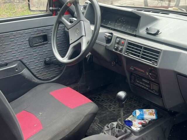 Красный ЗАЗ Таврия, объемом двигателя 0 л и пробегом 150 тыс. км за 1000 $, фото 7 на Automoto.ua