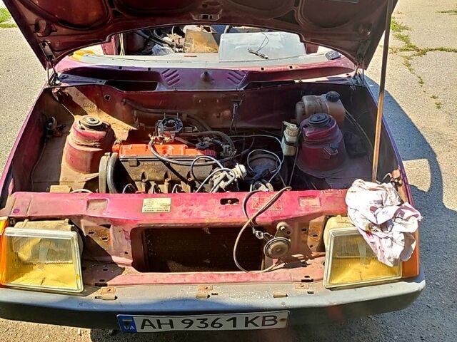 Красный ЗАЗ Таврия, объемом двигателя 1.1 л и пробегом 160 тыс. км за 500 $, фото 3 на Automoto.ua