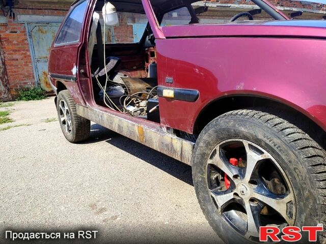 Красный ЗАЗ Таврия, объемом двигателя 1.1 л и пробегом 160 тыс. км за 500 $, фото 2 на Automoto.ua