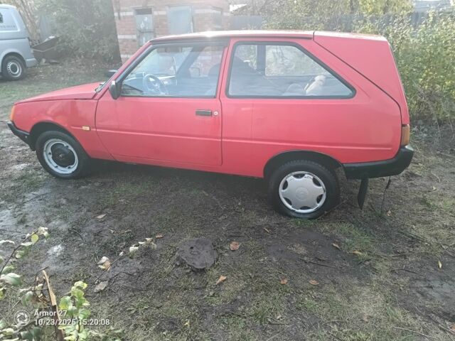 Червоний ЗАЗ Таврія, об'ємом двигуна 1.1 л та пробігом 100 тис. км за 596 $, фото 3 на Automoto.ua