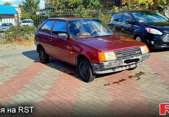 Красный ЗАЗ Таврия, объемом двигателя 1.1 л и пробегом 0 тыс. км за 800 $, фото 2 на Automoto.ua