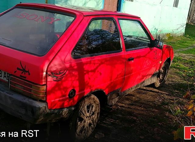 Красный ЗАЗ Таврия, объемом двигателя 1.1 л и пробегом 120 тыс. км за 260 $, фото 6 на Automoto.ua