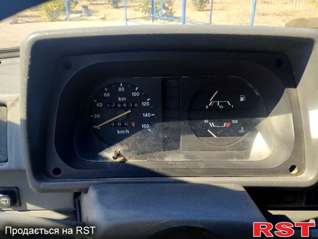 Красный ЗАЗ Таврия, объемом двигателя 1.2 л и пробегом 179 тыс. км за 600 $, фото 5 на Automoto.ua