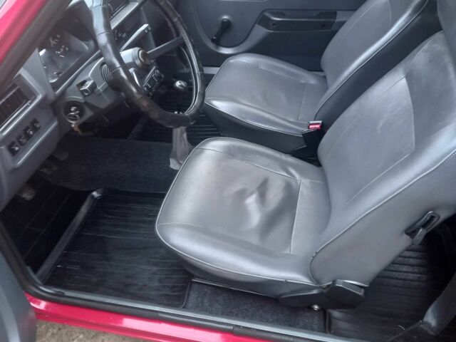 Червоний ЗАЗ Таврія, об'ємом двигуна 1.1 л та пробігом 72 тис. км за 1400 $, фото 10 на Automoto.ua