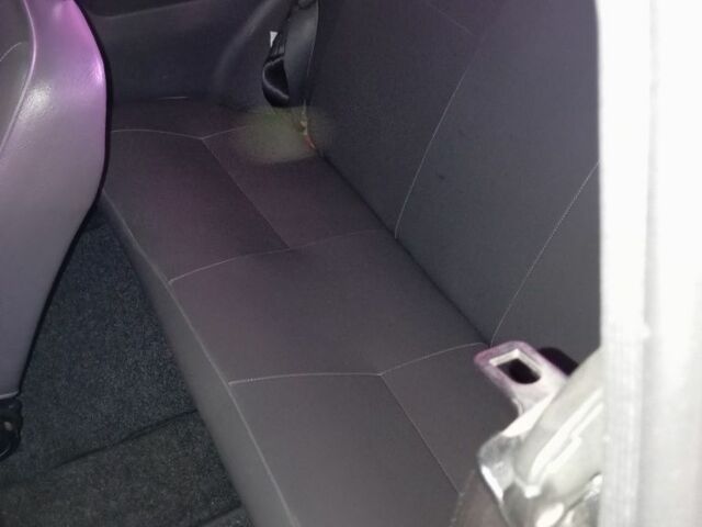 Красный ЗАЗ Таврия, объемом двигателя 1.1 л и пробегом 40 тыс. км за 1200 $, фото 13 на Automoto.ua