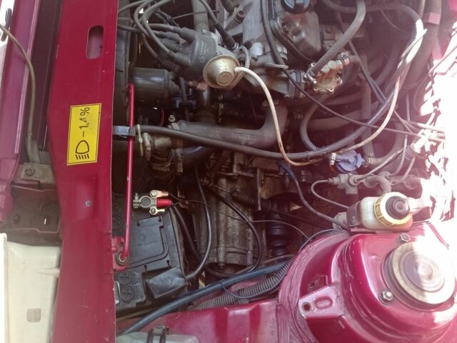 Красный ЗАЗ Таврия, объемом двигателя 1.1 л и пробегом 104 тыс. км за 1070 $, фото 5 на Automoto.ua