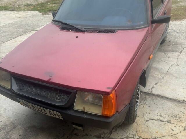 Красный ЗАЗ Таврия, объемом двигателя 1.2 л и пробегом 71 тыс. км за 496 $, фото 2 на Automoto.ua