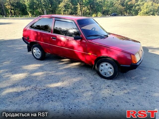 Червоний ЗАЗ Таврія, об'ємом двигуна 1.1 л та пробігом 85 тис. км за 1000 $, фото 5 на Automoto.ua