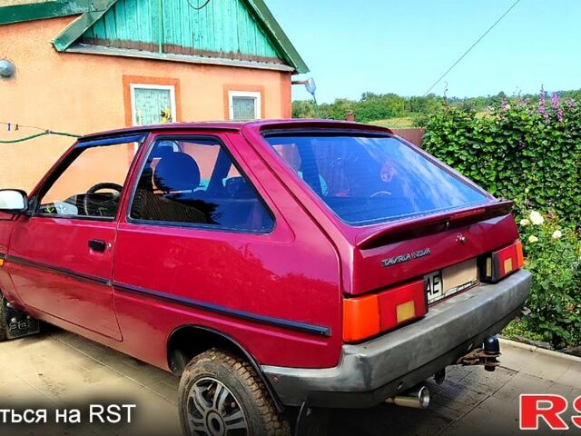 Красный ЗАЗ Таврия, объемом двигателя 1.2 л и пробегом 66 тыс. км за 1320 $, фото 3 на Automoto.ua