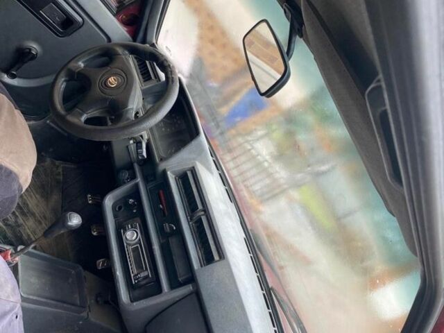 Красный ЗАЗ Таврия, объемом двигателя 1.1 л и пробегом 160 тыс. км за 952 $, фото 5 на Automoto.ua