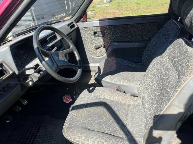 Червоний ЗАЗ Таврія, об'ємом двигуна 1.2 л та пробігом 118 тис. км за 1000 $, фото 5 на Automoto.ua