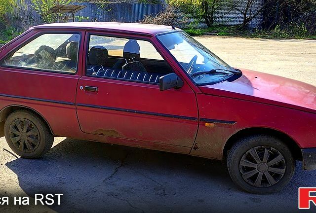 Красный ЗАЗ Таврия, объемом двигателя 1.2 л и пробегом 198 тыс. км за 390 $, фото 5 на Automoto.ua
