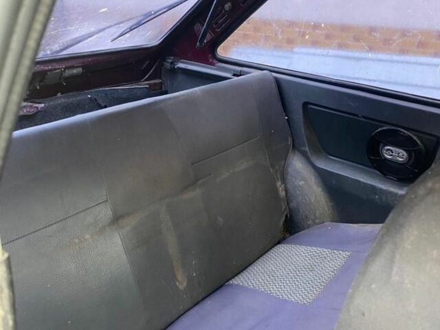 Красный ЗАЗ Таврия, объемом двигателя 1.1 л и пробегом 160 тыс. км за 952 $, фото 6 на Automoto.ua