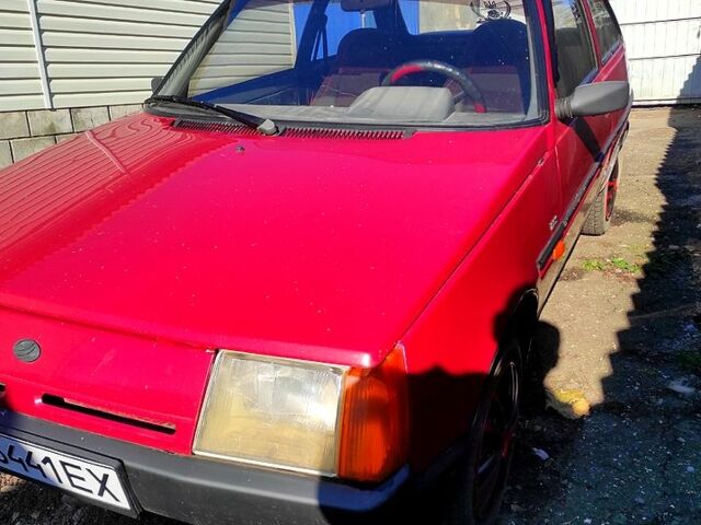 Червоний ЗАЗ Таврія, об'ємом двигуна 1.2 л та пробігом 0 тис. км за 800 $, фото 2 на Automoto.ua