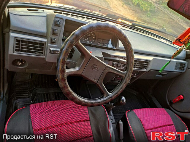 Червоний ЗАЗ Таврія, об'ємом двигуна 1.2 л та пробігом 146 тис. км за 1800 $, фото 4 на Automoto.ua