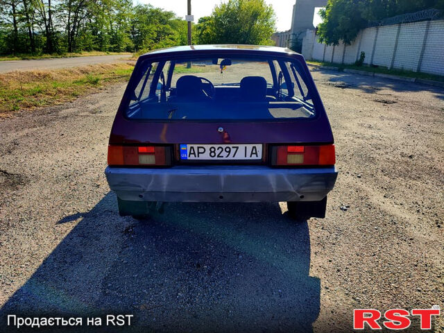 Красный ЗАЗ Таврия, объемом двигателя 1.1 л и пробегом 32 тыс. км за 1600 $, фото 3 на Automoto.ua