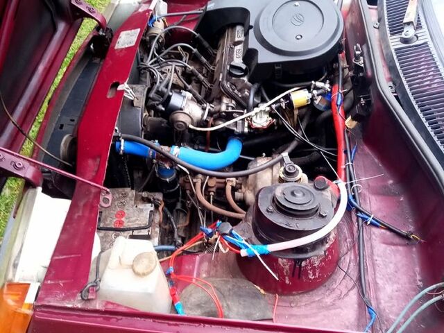 Червоний ЗАЗ Таврія, об'ємом двигуна 1.2 л та пробігом 128 тис. км за 1500 $, фото 5 на Automoto.ua