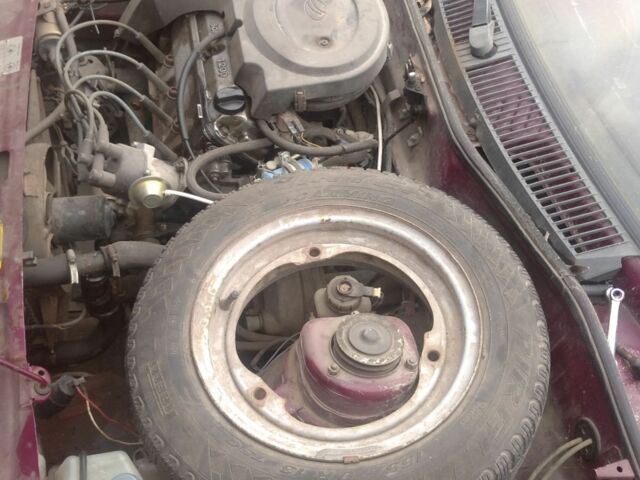 Красный ЗАЗ Таврия, объемом двигателя 1 л и пробегом 100 тыс. км за 750 $, фото 6 на Automoto.ua