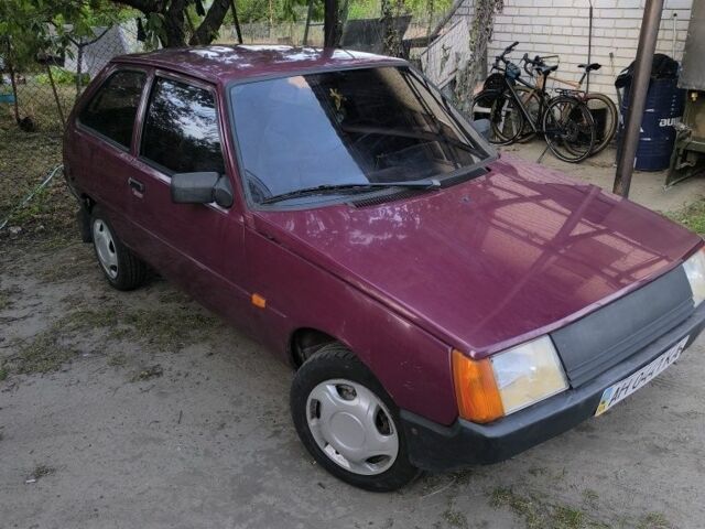Красный ЗАЗ Таврия, объемом двигателя 1 л и пробегом 68 тыс. км за 600 $, фото 3 на Automoto.ua