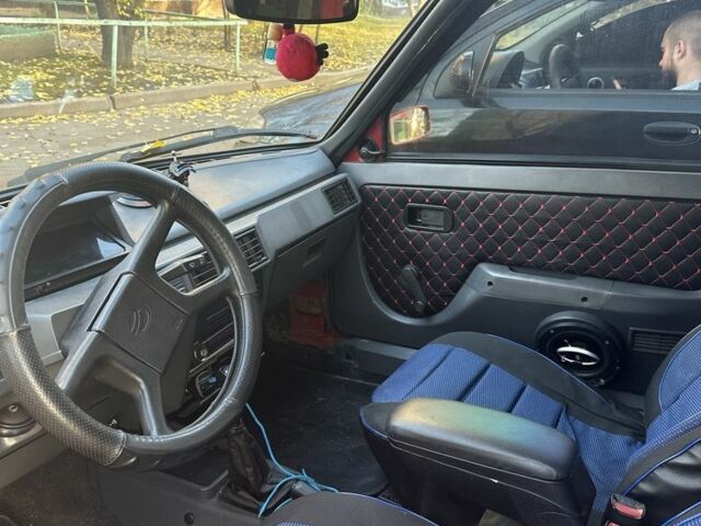 Червоний ЗАЗ Таврія, об'ємом двигуна 1.2 л та пробігом 130 тис. км за 1000 $, фото 5 на Automoto.ua