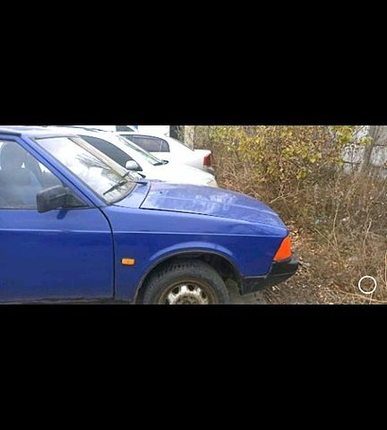 Красный ЗАЗ Таврия, объемом двигателя 1.2 л и пробегом 48 тыс. км за 500 $, фото 8 на Automoto.ua