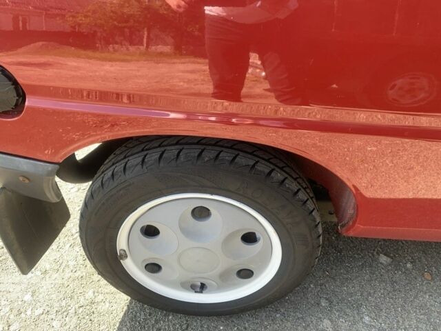 Червоний ЗАЗ Таврія, об'ємом двигуна 1.1 л та пробігом 80 тис. км за 1550 $, фото 2 на Automoto.ua