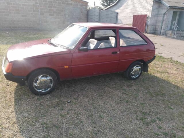 Красный ЗАЗ Таврия, объемом двигателя 0 л и пробегом 89 тыс. км за 900 $, фото 1 на Automoto.ua