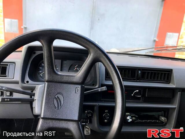 Красный ЗАЗ Таврия, объемом двигателя 1.1 л и пробегом 0 тыс. км за 1500 $, фото 3 на Automoto.ua