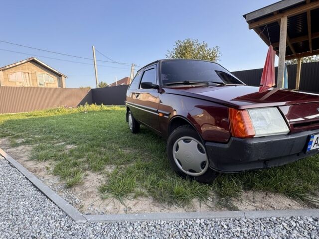 Красный ЗАЗ Таврия, объемом двигателя 1.2 л и пробегом 34 тыс. км за 2500 $, фото 1 на Automoto.ua