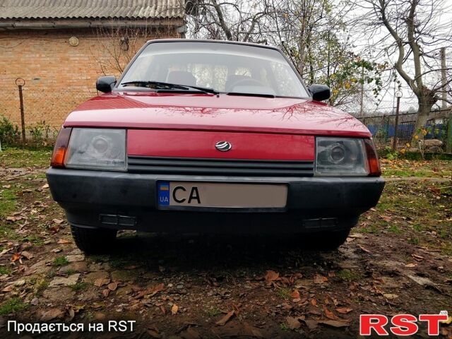 Красный ЗАЗ Таврия, объемом двигателя 1.1 л и пробегом 158 тыс. км за 1200 $, фото 2 на Automoto.ua