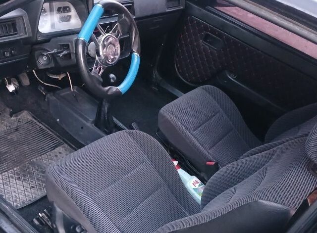 ЗАЗ Таврия 1995 в Днепре (Днепропетровске) на Automoto.ua Красный ЗАЗ Таврия, объемом двигателя 1.2 л и пробегом 120 тыс. км за 400 $, фото 4 на Automoto.ua