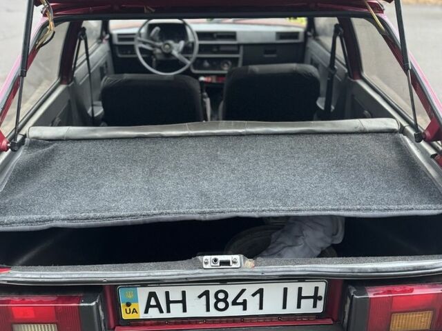 Красный ЗАЗ Таврия, объемом двигателя 1.1 л и пробегом 120 тыс. км за 594 $, фото 4 на Automoto.ua