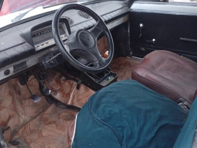 Червоний ЗАЗ Таврія, об'ємом двигуна 0 л та пробігом 1000 тис. км за 286 $, фото 5 на Automoto.ua