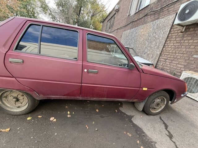 Червоний ЗАЗ Таврія, об'ємом двигуна 1.2 л та пробігом 198 тис. км за 800 $, фото 2 на Automoto.ua