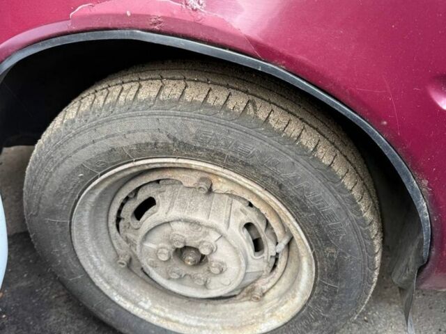 Червоний ЗАЗ Таврія, об'ємом двигуна 1.2 л та пробігом 198 тис. км за 800 $, фото 4 на Automoto.ua