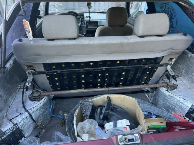 Красный ЗАЗ Таврия, объемом двигателя 0 л и пробегом 100 тыс. км за 308 $, фото 5 на Automoto.ua