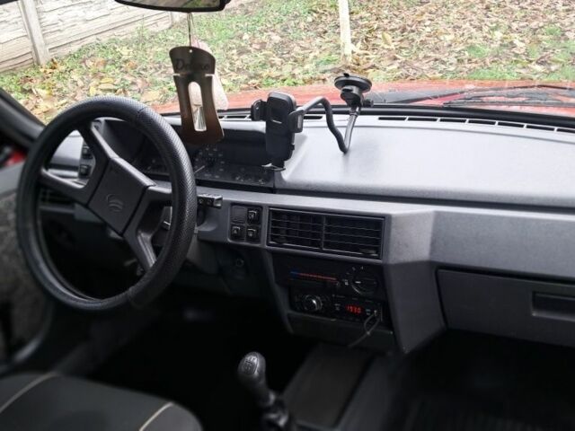 ЗАЗ Таврия 2006 в Виннице на Automoto.ua Красный ЗАЗ Таврия, объемом двигателя 1.2 л и пробегом 28 тыс. км за 1950 $, фото 6 на Automoto.ua