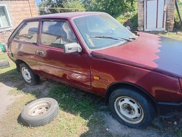 Червоний ЗАЗ Таврія, об'ємом двигуна 1.1 л та пробігом 160 тис. км за 600 $, фото 3 на Automoto.ua