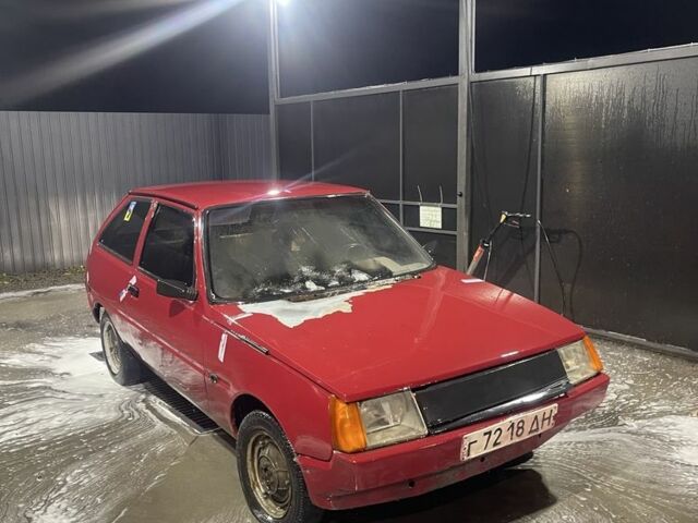 Красный ЗАЗ Таврия, объемом двигателя 1.1 л и пробегом 250 тыс. км за 214 $, фото 1 на Automoto.ua