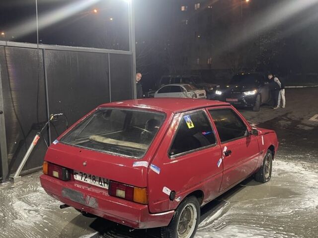 Красный ЗАЗ Таврия, объемом двигателя 1.1 л и пробегом 250 тыс. км за 214 $, фото 5 на Automoto.ua