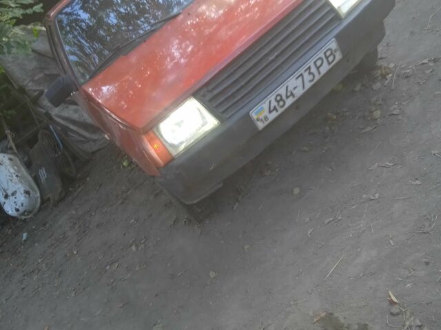 Красный ЗАЗ Таврия, объемом двигателя 1.2 л и пробегом 18 тыс. км за 391 $, фото 2 на Automoto.ua