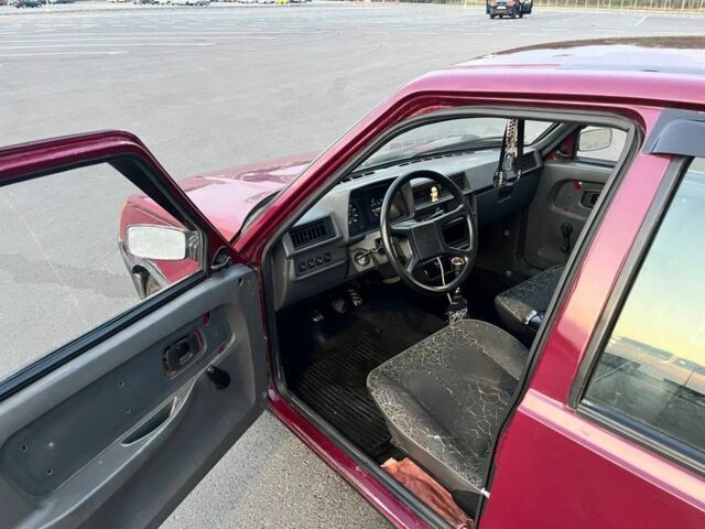 Красный ЗАЗ Таврия, объемом двигателя 1.2 л и пробегом 3 тыс. км за 711 $, фото 3 на Automoto.ua