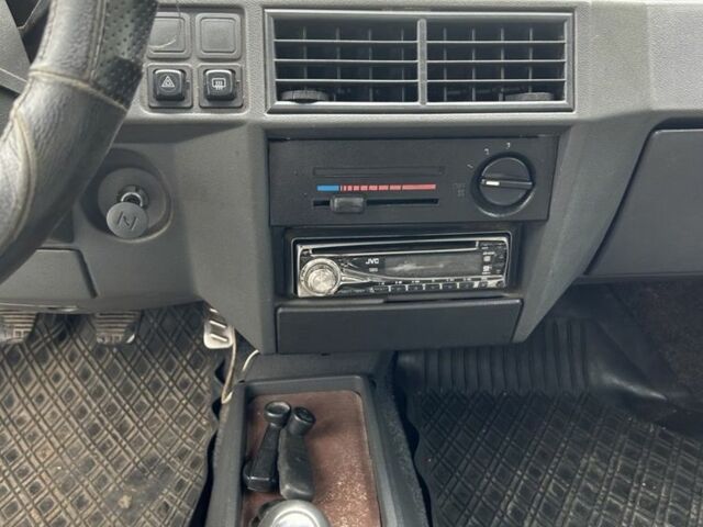 Красный ЗАЗ Таврия, объемом двигателя 1.2 л и пробегом 104 тыс. км за 380 $, фото 3 на Automoto.ua