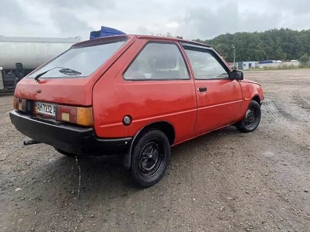 Красный ЗАЗ Таврия, объемом двигателя 0 л и пробегом 300 тыс. км за 426 $, фото 2 на Automoto.ua